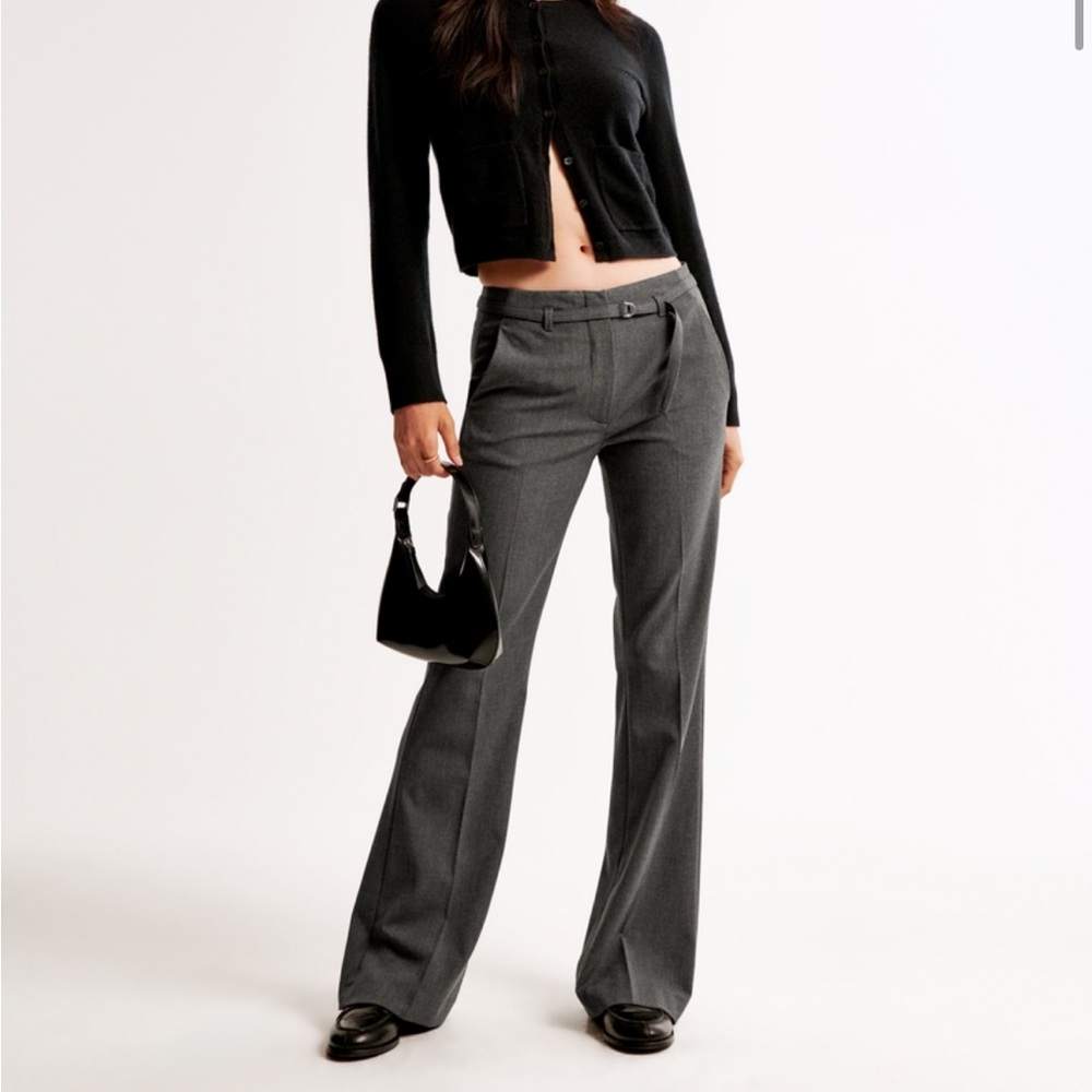 Abercrombie & Fitch - Mini Belt Flare Pants (27S)